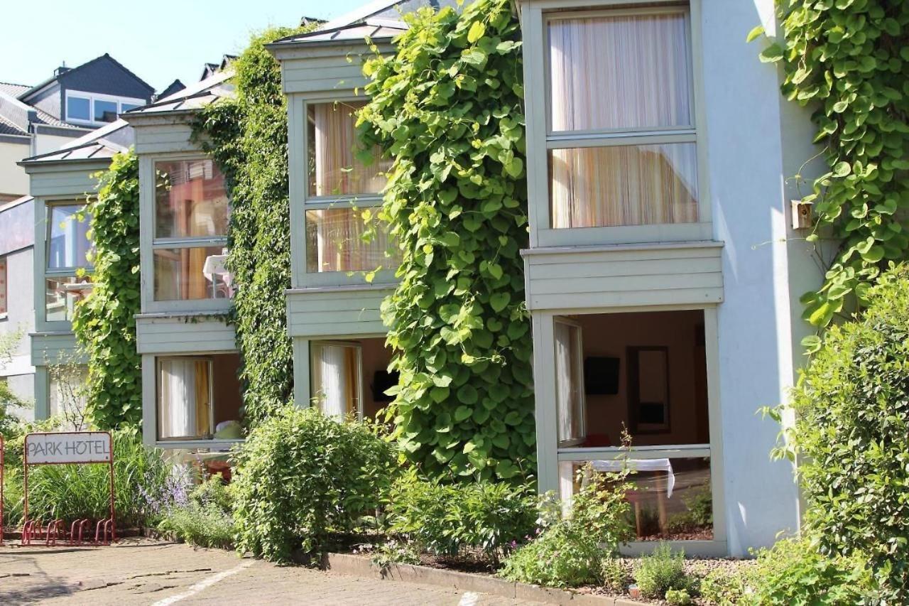 Park Hotel Konz Bagian luar foto