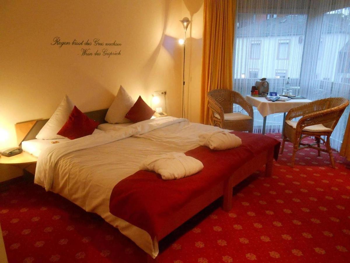 Park Hotel Konz Bagian luar foto