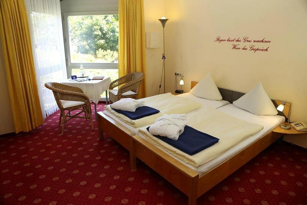 Park Hotel Konz Bagian luar foto